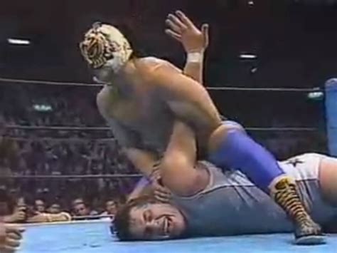 Prowresblog New Japan Pro Wrestling Tiger Mask Vs Bret Hart