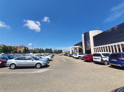 Apartamentos josé aguado, junto a el corte inglés de león, le ofrece un alquiler flexible, amueblado, equipado y a un precio muy competitivo. León contará con nuevas zona ORA en la Junta de CyL y José Aguado