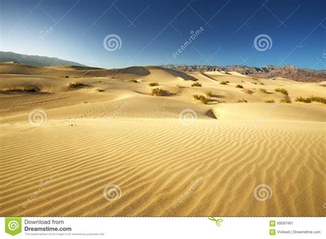 Mesquite Flat Sand Dunes Stock Image Image Of Erosion 69597461