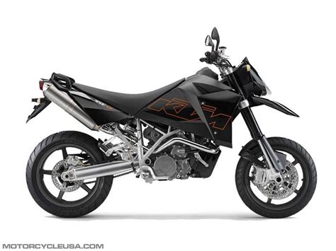 But there isn't enough tinfoil in the universe to shield the mental energy this bike provokes. Ficha técnica de la KTM 950 Supermoto 2006 - Masmoto.es