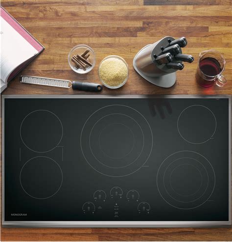 Ge Monogram 36 Stainless Electric Cooktop Zeu36rsjss