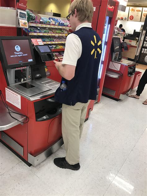 Walmart employee shopping at Target : r/funny