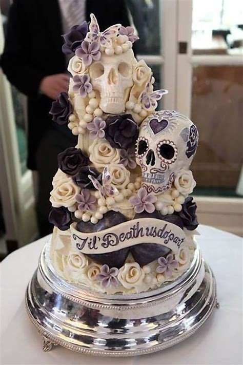 Art deco, cookies rustic, almost naked, donuts, cupcakes, and more are desserts and cakes for engagement party options. 23 Halloween Wedding Cakes | CHWV