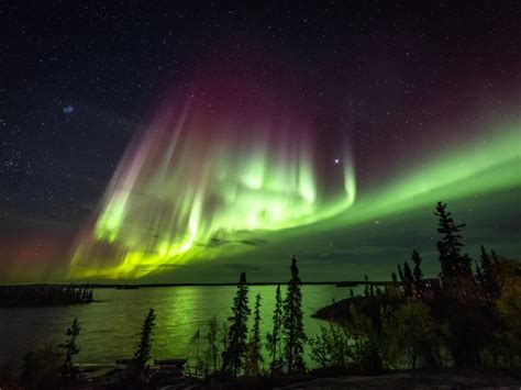 Look Up You Might See The Northern Lights Tonight Canada Today
