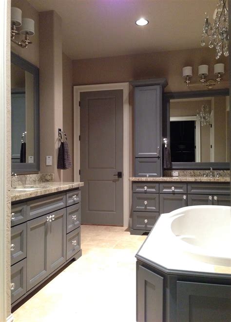 Check spelling or type a new query. Pin by Kosal Tredway on Mi Casa | Grey cabinets, Grey ...