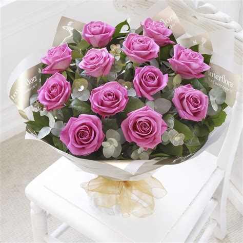 A bride found an interesting way to save some money on flowers. Send Flowers to Get Flowers | Cardinal Bridal