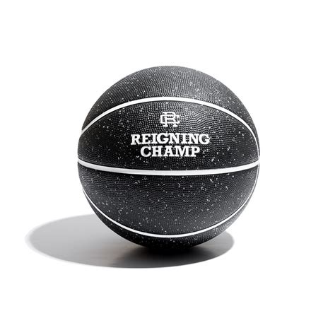 + добавить в «мои дизайнеры». Reigning Champ x Spalding Limited-Edition Basketball
