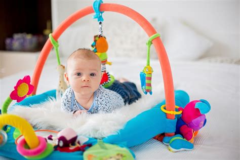 Best Toys For Newborns That Encourage More Interaction Tiptopmashable