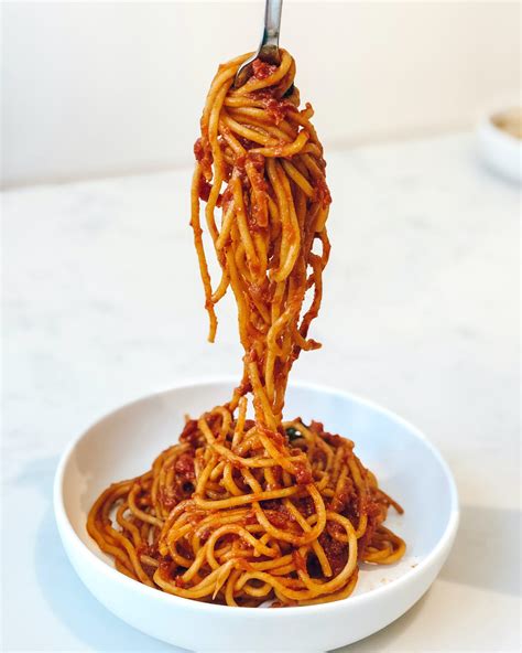 My Favorite Comfort Food Recipe Persian Spaghetti Aka Macaroni