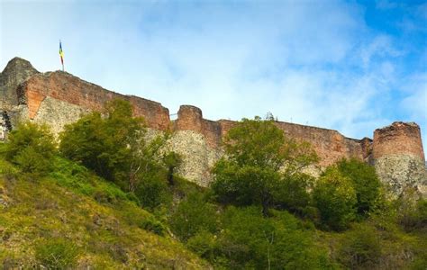 Poenari Castle Romania Discover And See The “real” Dracula Castle