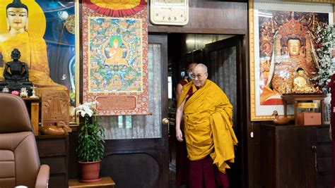 Cultivating The Awakening Mind The 14th Dalai Lama