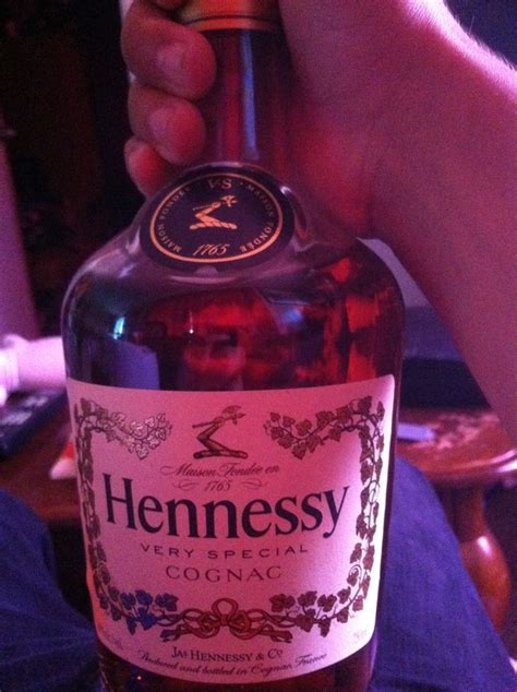 Henessy Hennessy Very Special Cognac Alcohol Liquor