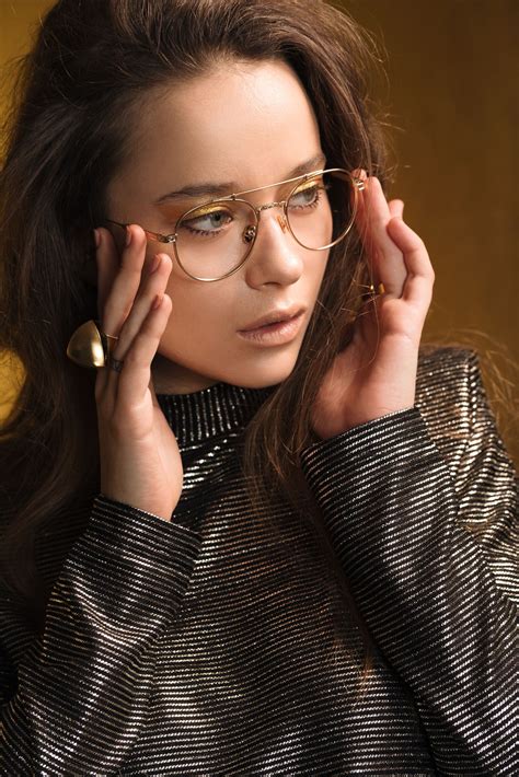 The Trendiest And Coolest Eyewear For Men And Women The One Stop Shop