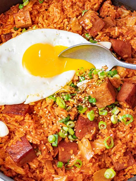 So, when i make my kimchi fried rice i typically add bacon and. Kimchi Fried Rice with Spam | Recipe | Easy asian recipes ...