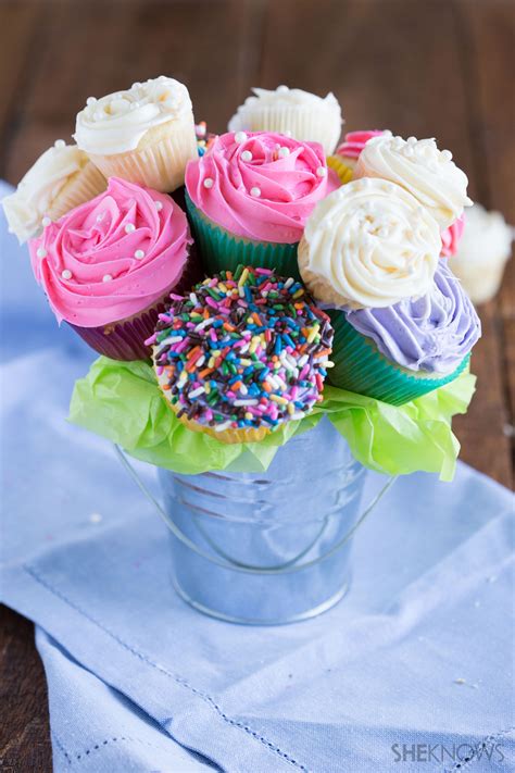 One of the simple pleasures in life is a seasonal bouquet of fresh flowers, and there's no better time than today to treat ourselves and those we love to simple pleasures. Put on your Martha Stewart hat, it's time to make a DIY ...