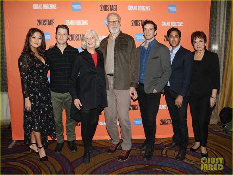 Ben Mckenzie Preps Broadway Debut In Grand Horizons With Cast Photo