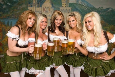 100 Places To See In Europe Before You Die Part 8 Oktoberfest Woman Octoberfest Girls