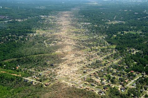 The Path Of An Ef4 Tornado That Ripped Through The Birmingham Alabama