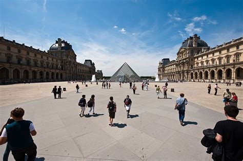 Precios Y Horarios Del Museo Del Louvre Entradas El Viaje De Sofi