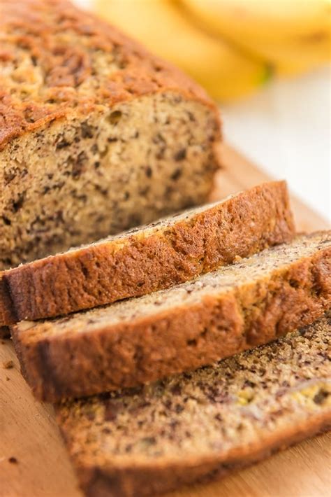 The Best Banana Nut Bread Deliciously Sprinkled