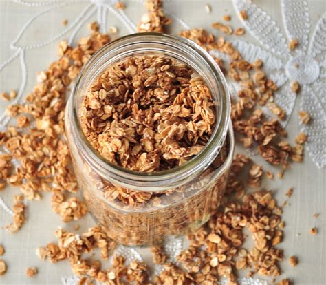 Honey and maple syrup are two of the best sweeteners. Apple Cinnamon Granola (No Refined Sugar) - My Whole Food Life