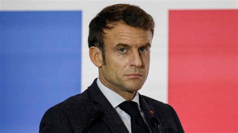 Emmanuel Macron Marisazaina