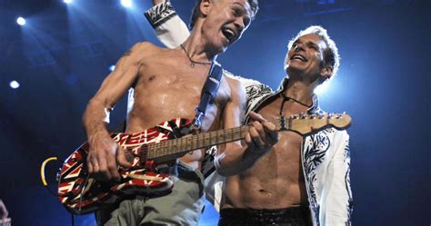 when van halen finally got back together with david lee roth classic rockers
