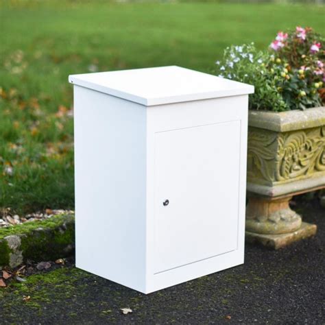 Deluxe White Bexley Free Standing Parcel Box Black Country Metalworks