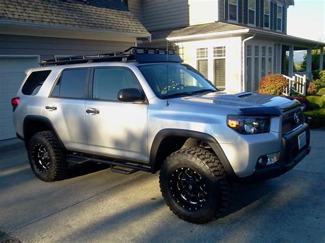 It is functional enough to bring in your friends and family to the journey. Roof Racks 4runner & Toyota 4Runner (5th Gen) 3/4 Slimline ...