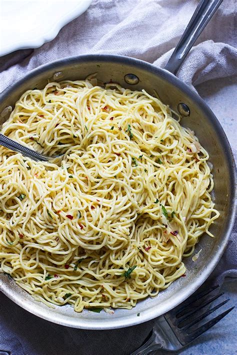 Cooking at home has truly never felt so easy and tasted so good. Homemade Spicy Lemon Angel Hair Pasta | Recipe | Garlic ...