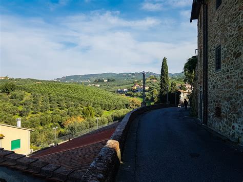 Tuscany Off The Beaten Path 3 Non Touristy Must See Towns In Tuscany