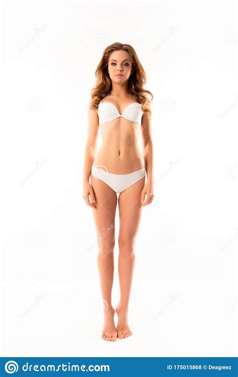 Foto Completa E Sexy Linda Garota Que Mostra Seu Corpo Perfeito Foto De