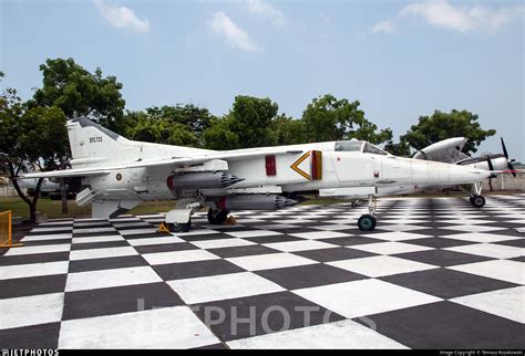 Sfs 735 Mikoyan Gurevich Mig 27m Flogger J Sri Lanka Air Force