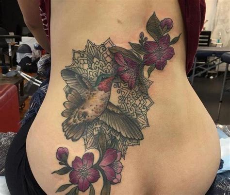 Lower Back Tattoos Classy Lowerbacktattoos In 2020 Feminine Back Tattoos Back Tattoo Women