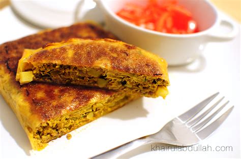 Martabak ini sebenarnya sama dengan martabak manis yang biasa dijual pada umumnya, namun yang membedakan adalah bentuknya yang lebih kecil itulah sebabnya. Mudah Gila Resepi Murtabak "Oversea" Ini - Wajib Cuba ...