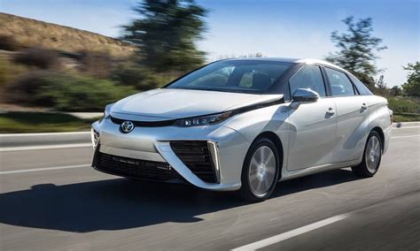 Toyota Mirai La Voiture à Hydrogène En Europe Où Et Combien