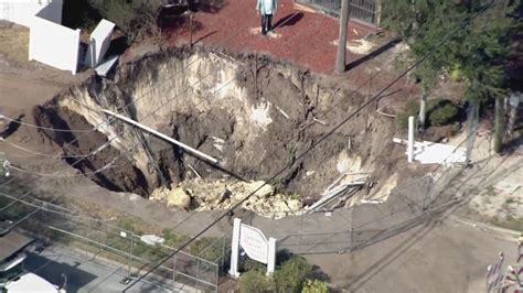 Florida Sinkhole Reopens Continues To Grow After Attempts To Fix It