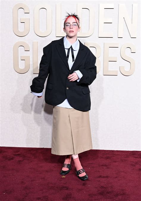 Golden Globe Winner Billie Eilish Dons Oversized Blazer By Willy