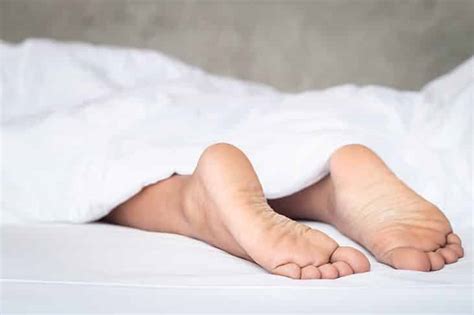 Leg Shaking While Sleeping Find Out Why And How To Stop It