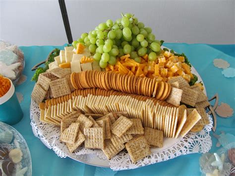 Cheese Cracker And Fruit Tray By Mecake Lehdes Creations Food