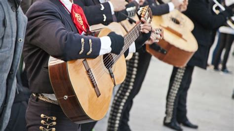 El Mariachi Tesoro De La Música Tradicional Mexicana Top Adventure