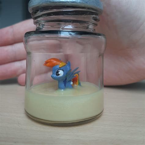 Dont Worry The Stuff In There Is Resin The Pony Is A Model Off