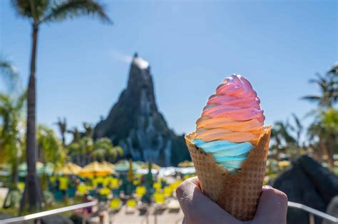Koka Poroka Ice Cream Kona (quick-service) at Universal's Volcano Bay
