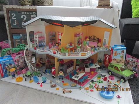 Jetzt hier suchen & finden! playmobil schönes haus mit inhalt | Kaufen auf Ricardo