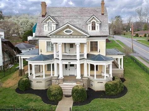 1900 Mansion In Fairmont West Virginia — Captivating Houses Dream