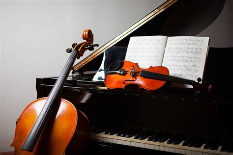 30 Classical Music Pieces Everyone Should Know