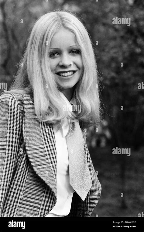 Young Model Jo Howard Aged 16 Years Old Pictured January 1972 Aka