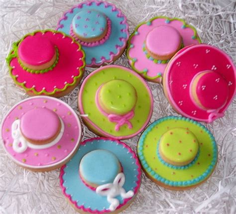 These easy ways to decorate biscuits with icing and sweets include monster, alien, lego, flower and teacup designs. Easter Cookies Decorating Ideas. - family holiday.net ...