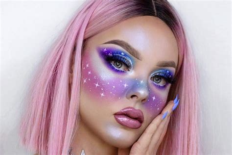 Incredible creative makeup looks and inspo. 21 Galaxy Makeup Looks - Creative Makeup Ideas For ...