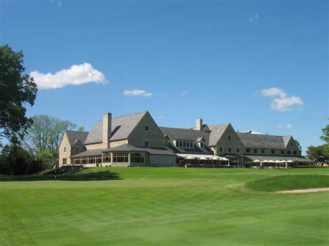 Blue Mound Golf & Country Club in Wauwatosa